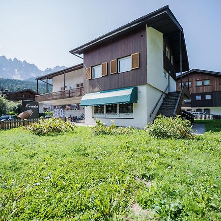 Apartments Drei Zinnen Сан Кандидо Екстериор снимка
