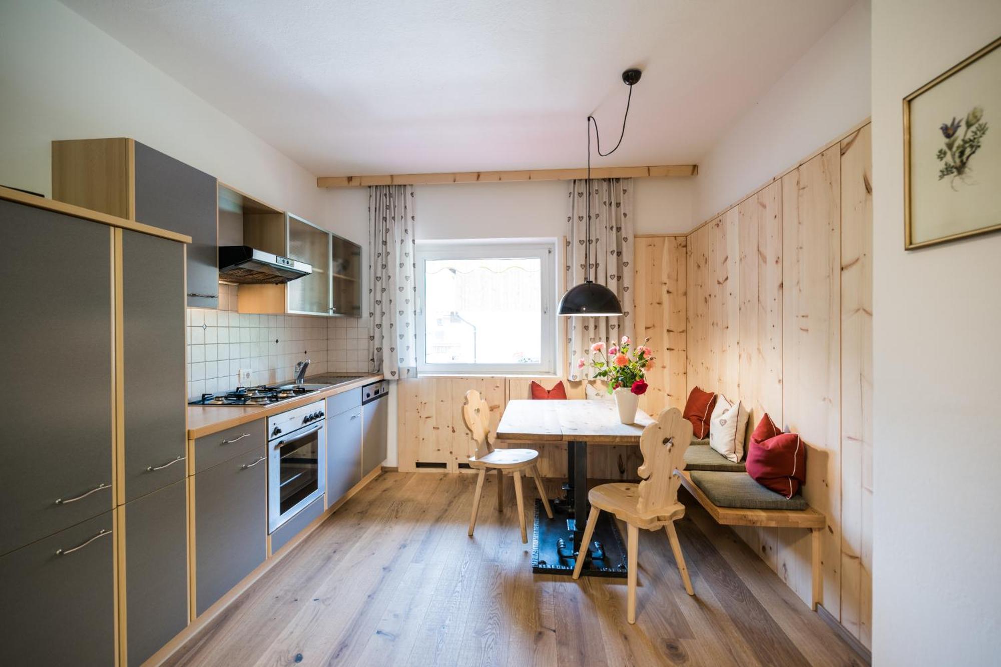 Apartments Drei Zinnen Сан Кандидо Стая снимка